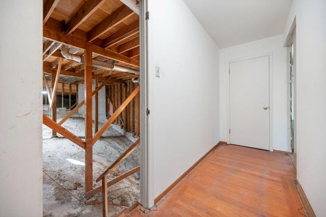 70 Tiptoe Lane, Burlingame, CA 94010