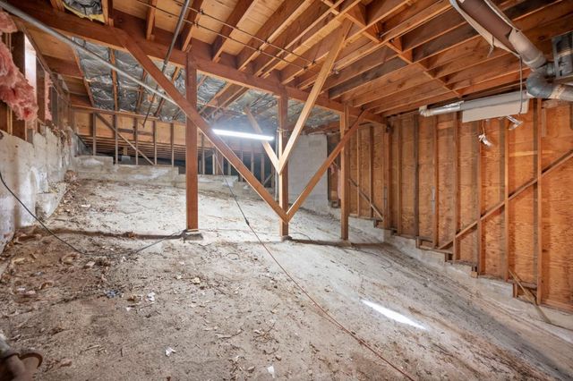 70 Tiptoe Lane, Burlingame, CA 94010