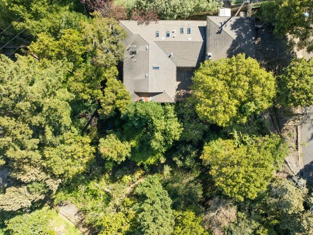 70 Tiptoe Lane, Burlingame, CA 94010