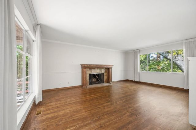 70 Tiptoe Lane, Burlingame, CA 94010