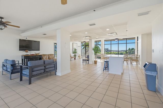 600 Gulf Shore Drive 701, Destin, FL 32541