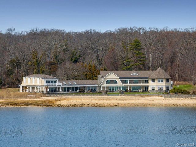 33 Beach Road, Northport, NY 11768