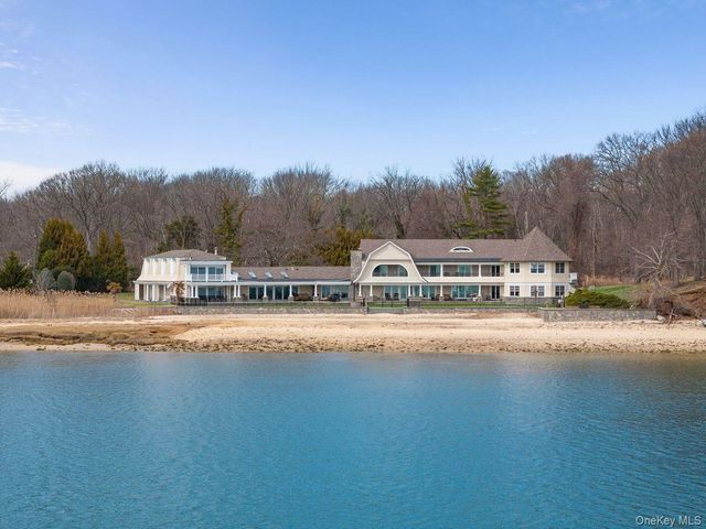 33 Beach Road, Northport, NY 11768