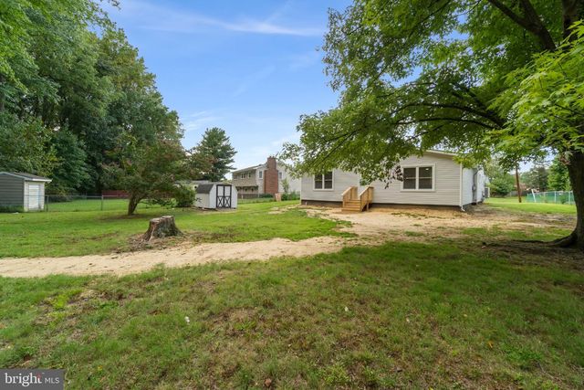 514 BEVERLY DR, Magnolia, NJ 08049