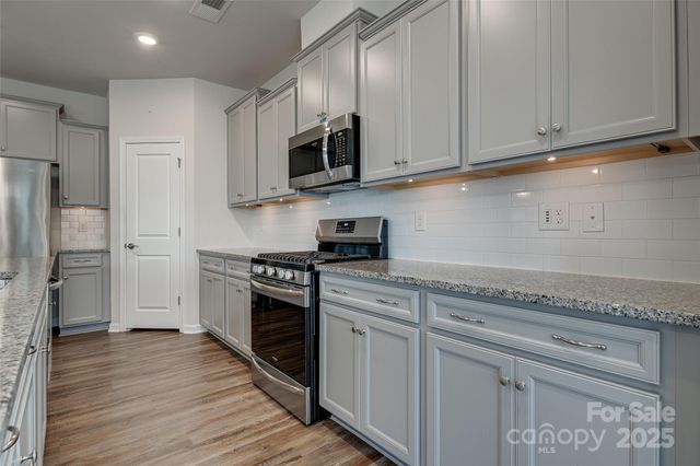 14124 Southbridge Forest Drive, Charlotte, NC 28273