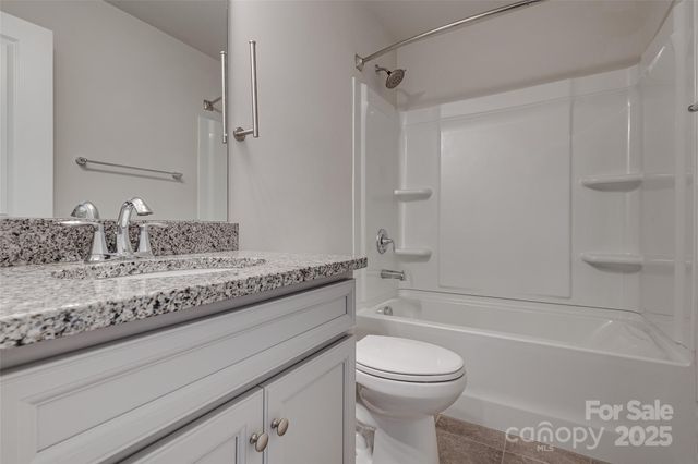 14124 Southbridge Forest Drive, Charlotte, NC 28273