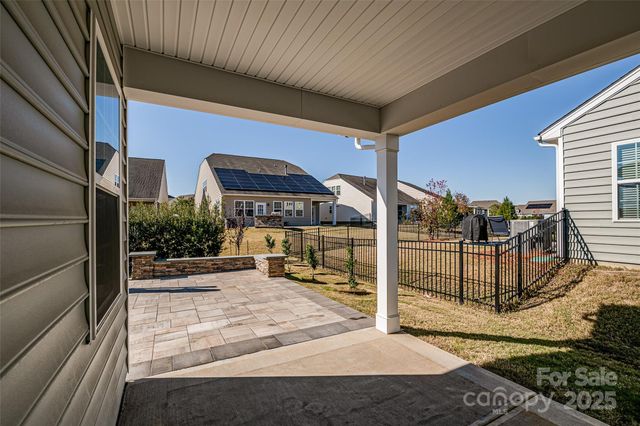 14124 Southbridge Forest Drive, Charlotte, NC 28273