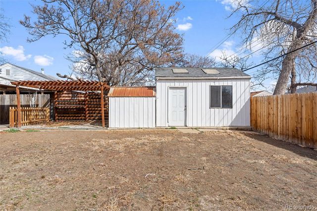 9260 Myrna Place, Thornton, CO 80229