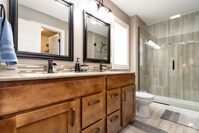 5632 Legends View Drive, Wamego, KS 66547