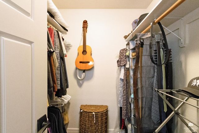 5632 Legends View Drive, Wamego, KS 66547