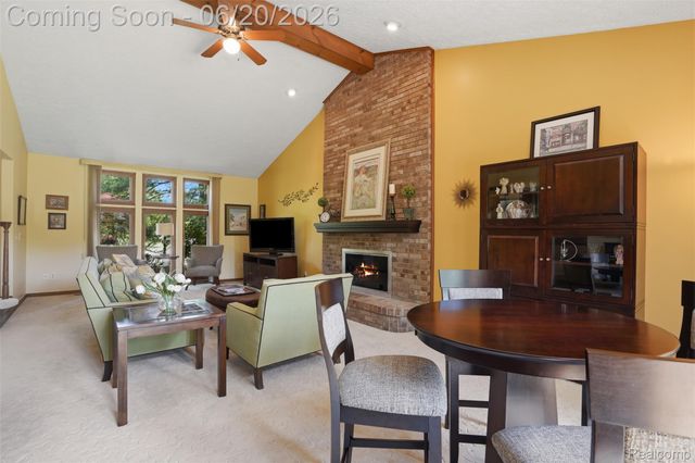 16141 W Blue Skies Drive, Livonia, MI 48154