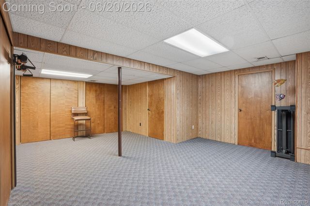 16141 W Blue Skies Drive, Livonia, MI 48154