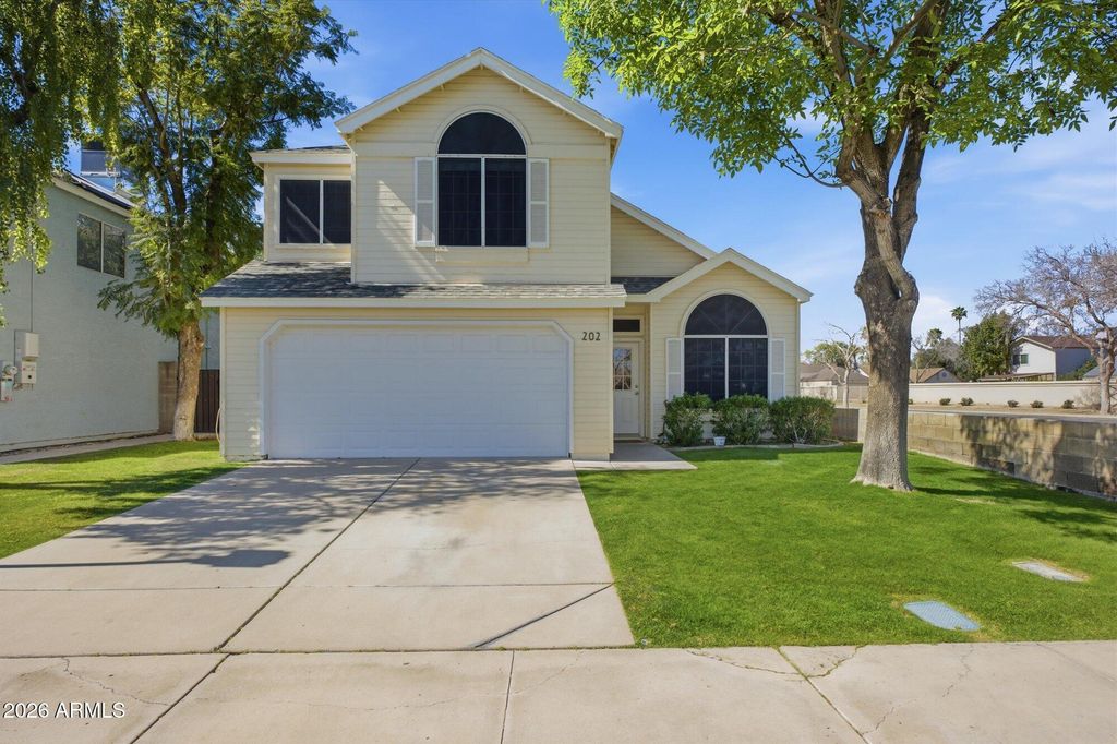 202 S Del Pueblo Street, Chandler, AZ 85226