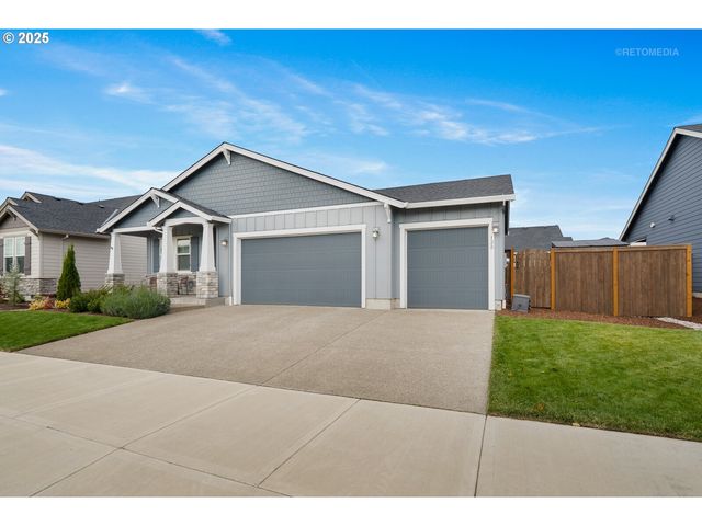 120 Ne 19TH Ave, Canby, OR 97013