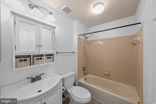 2377 TAWNY DR, Waldorf, MD 20601
