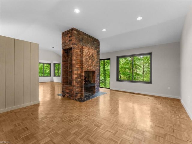 106 Black Oak DR, Williamsburg, VA 23185