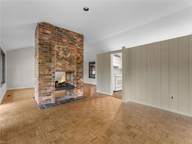 106 Black Oak DR, Williamsburg, VA 23185