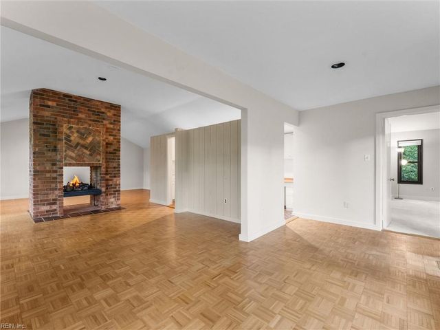 106 Black Oak DR, Williamsburg, VA 23185