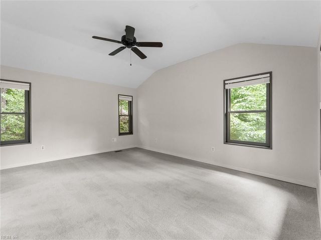 106 Black Oak DR, Williamsburg, VA 23185