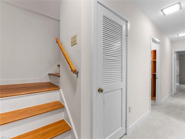 106 Black Oak DR, Williamsburg, VA 23185