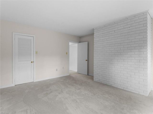 106 Black Oak DR, Williamsburg, VA 23185