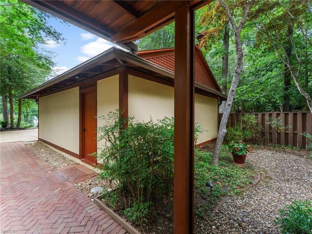 106 Black Oak DR, Williamsburg, VA 23185