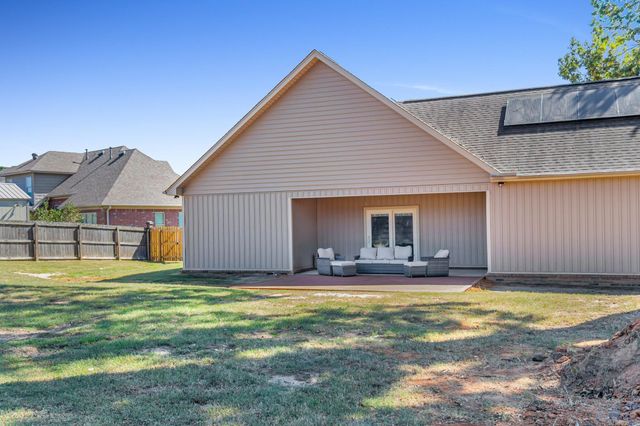 3105 Debra Gaye Drive, Bryant, AR 72022