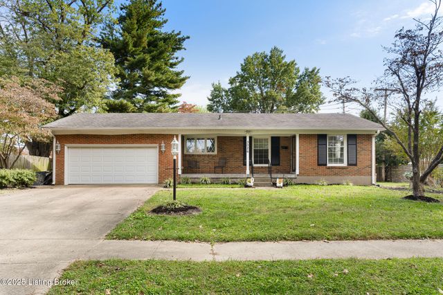 3026 Kaye Lawn Dr, Louisville, KY 40220