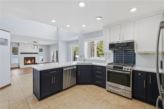 605 Bristol Pl, Cranberry Twp, PA 16066