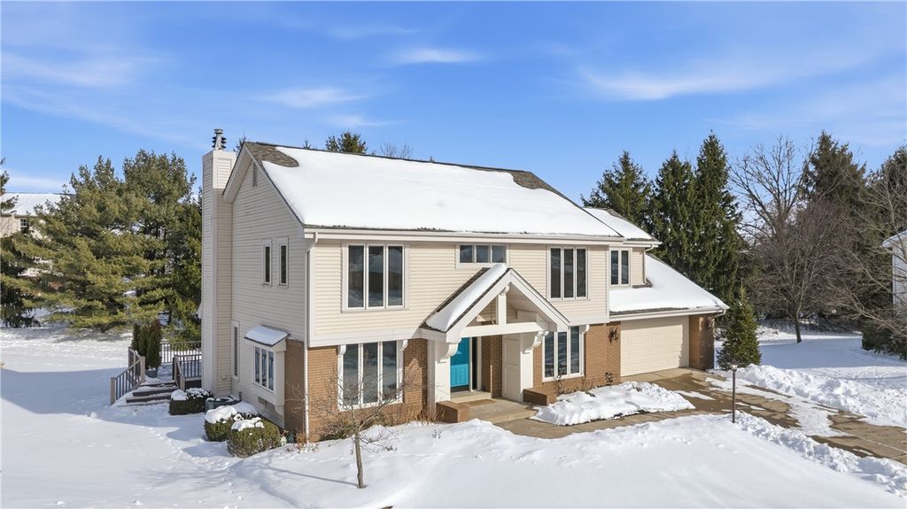 605 Bristol Pl, Cranberry Twp, PA 16066