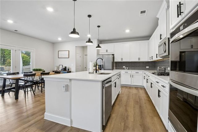 318 Cattail Lane, Winder, GA 30680