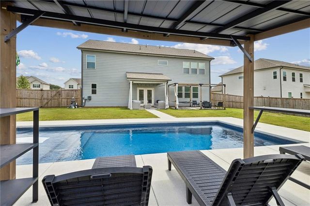 318 Cattail Lane, Winder, GA 30680