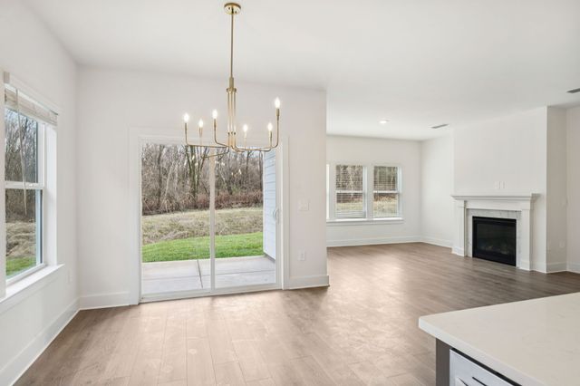 116 Vanguard Drive, La Vergne, TN 37086