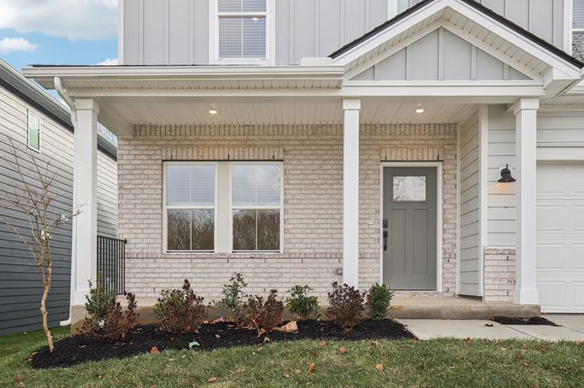 116 Vanguard Drive, La Vergne, TN 37086