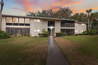 6002 LAKETREE LANE L, Temple Terrace, FL 33617