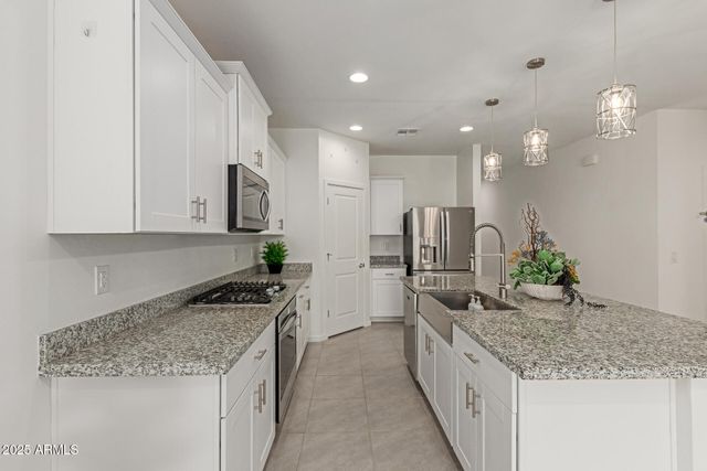 17969 W COLLEGE Drive, Goodyear, AZ 85395