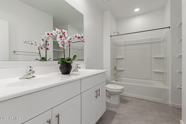 17969 W COLLEGE Drive, Goodyear, AZ 85395