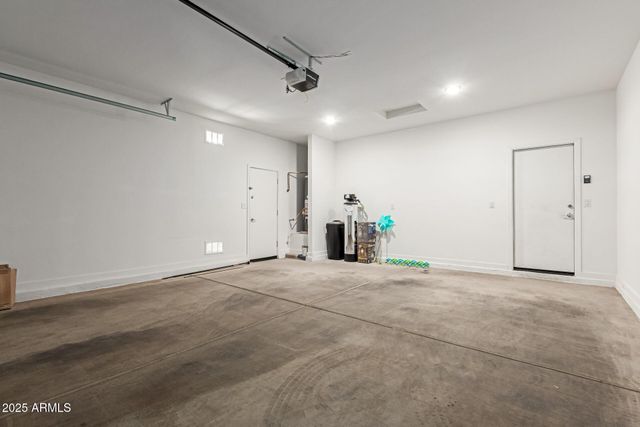 17969 W COLLEGE Drive, Goodyear, AZ 85395