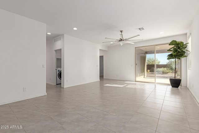 17969 W COLLEGE Drive, Goodyear, AZ 85395