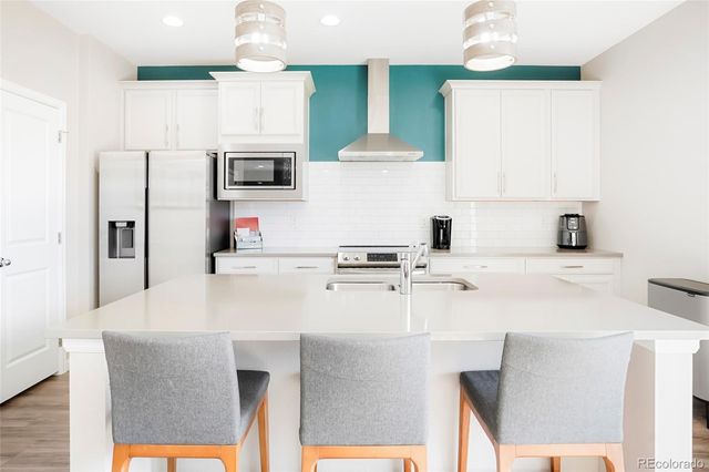 26790 E Cedar Avenue, Aurora, CO 80018