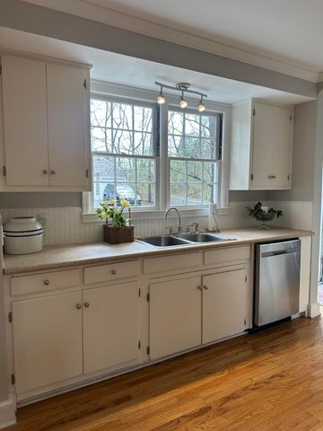 103 E Palisades Drive, Signal Mountain, TN 37377