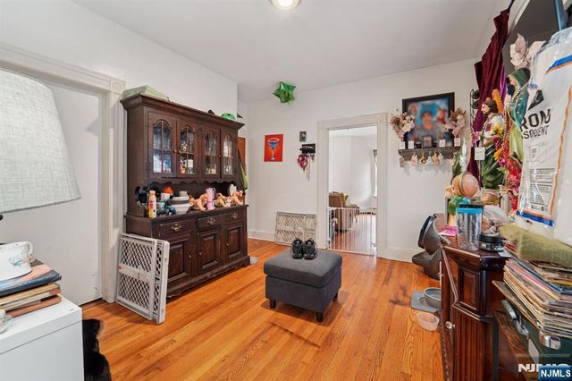 6 4th Street, Passaic, NJ 07055