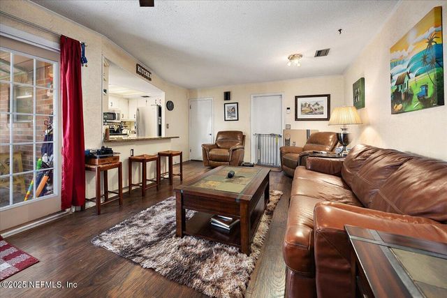 2424 PIRATE Court, Jacksonville, FL 32224