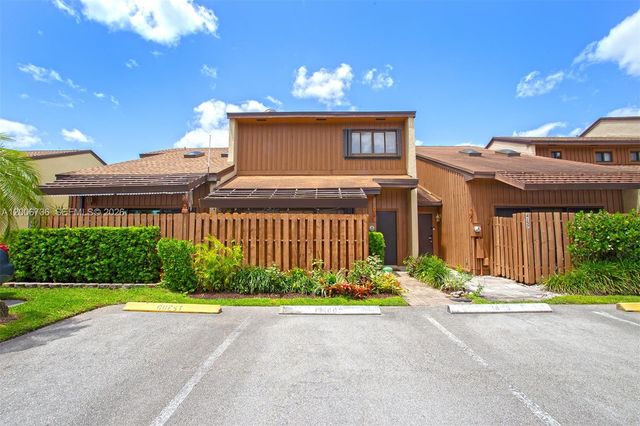 4159 SW 87th Ter, Davie, FL 33328