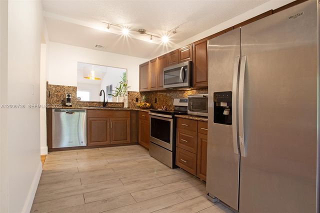 4159 SW 87th Ter, Davie, FL 33328