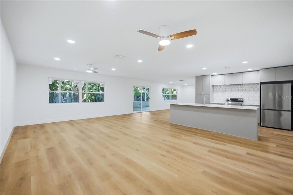4803 21ST AVENUE W, BRADENTON, FL 34209 — photo 2