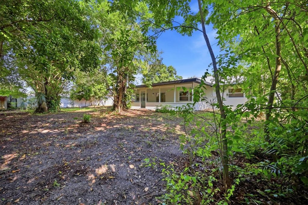 Image 33 of property listing at 4803 21ST AVENUE W, Bradenton, FL 34209
