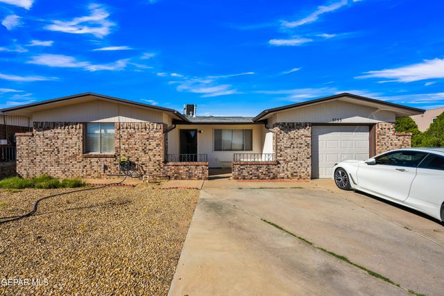 5753 WEATHERFORD Lane, El Paso, TX 79924