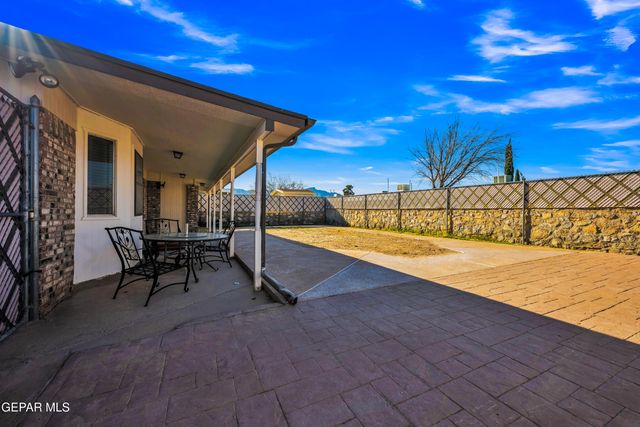 5753 WEATHERFORD Lane, El Paso, TX 79924