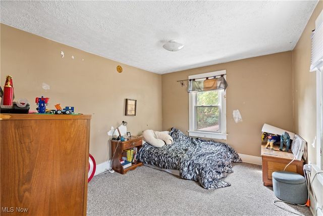 38 Walnut Court, Mogadore, OH 44260